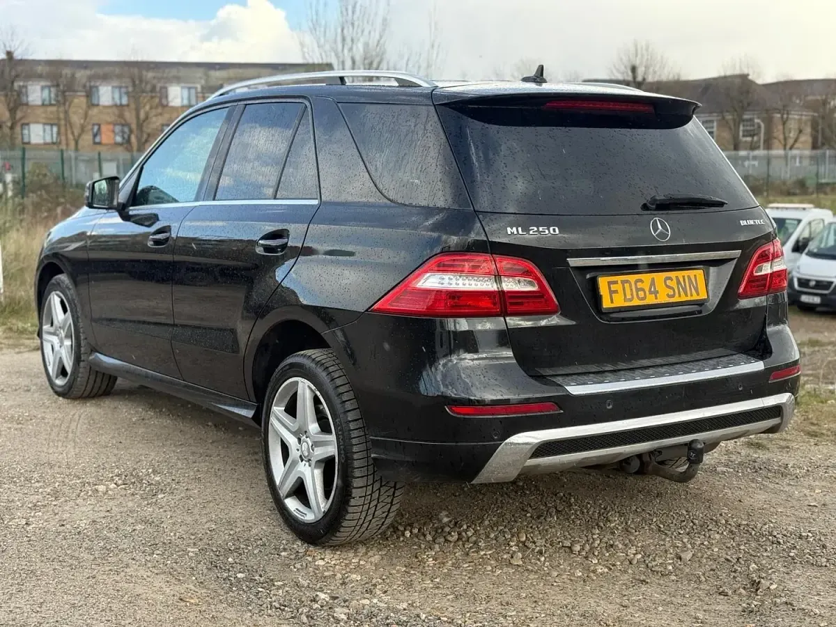 Used Mercedes ML250 AMG line 2014 Black SUV