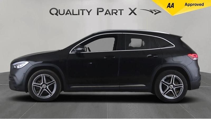 Used Mercedes GLA250 Exclusive 2021 Black SUV