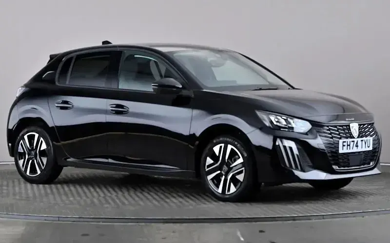 Used Peugeot 208 Allure 101 HP (74 kW) 2025 Hatchback