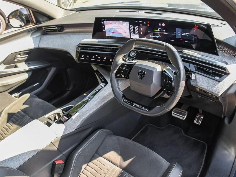 Used Peugeot e-3008 GT 152 kW (207 HP) 2024 Blue SUV