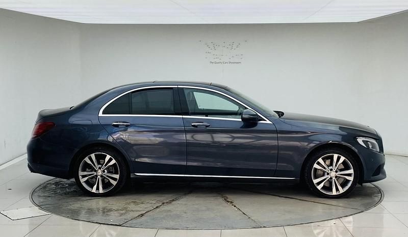 Begagnad Mercedes C350e 2016 Grå Sedan