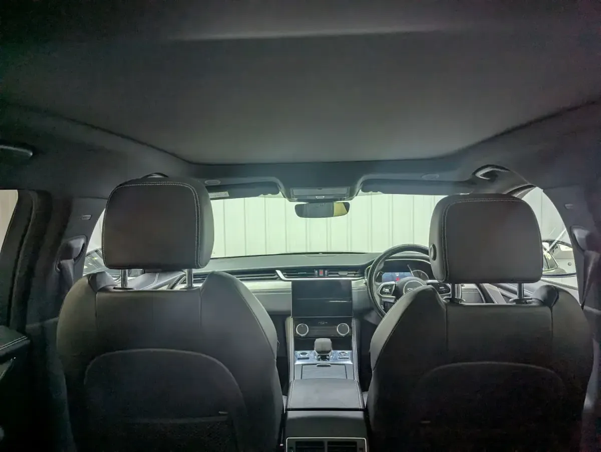 Usado Jaguar F-Pace R-Dynamic 2021 Cinzento SUV