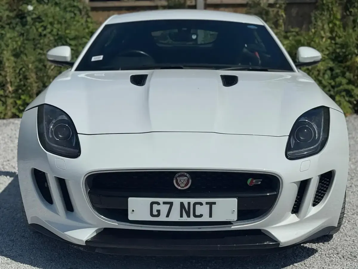 Used Jaguar F-Type S 380 HP (279 kW) 2015 White Coupe