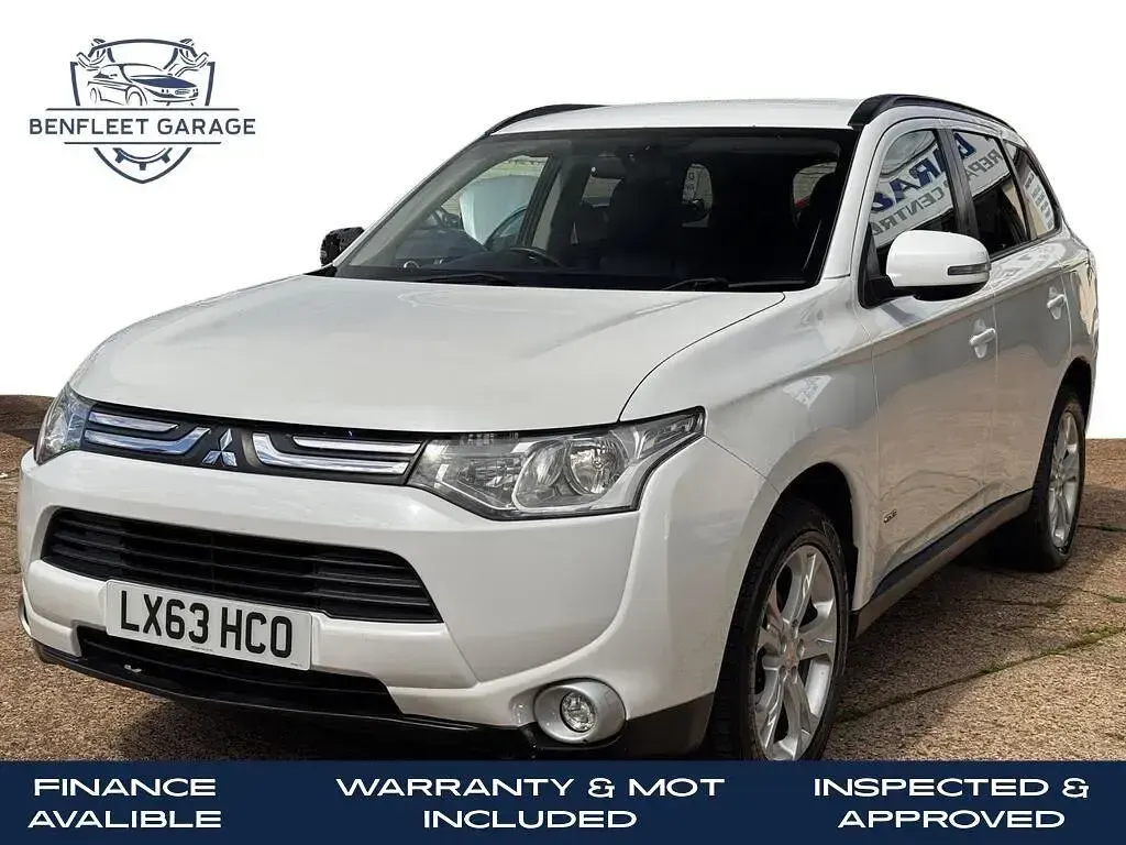 Used Mitsubishi Outlander 2013 White SUV