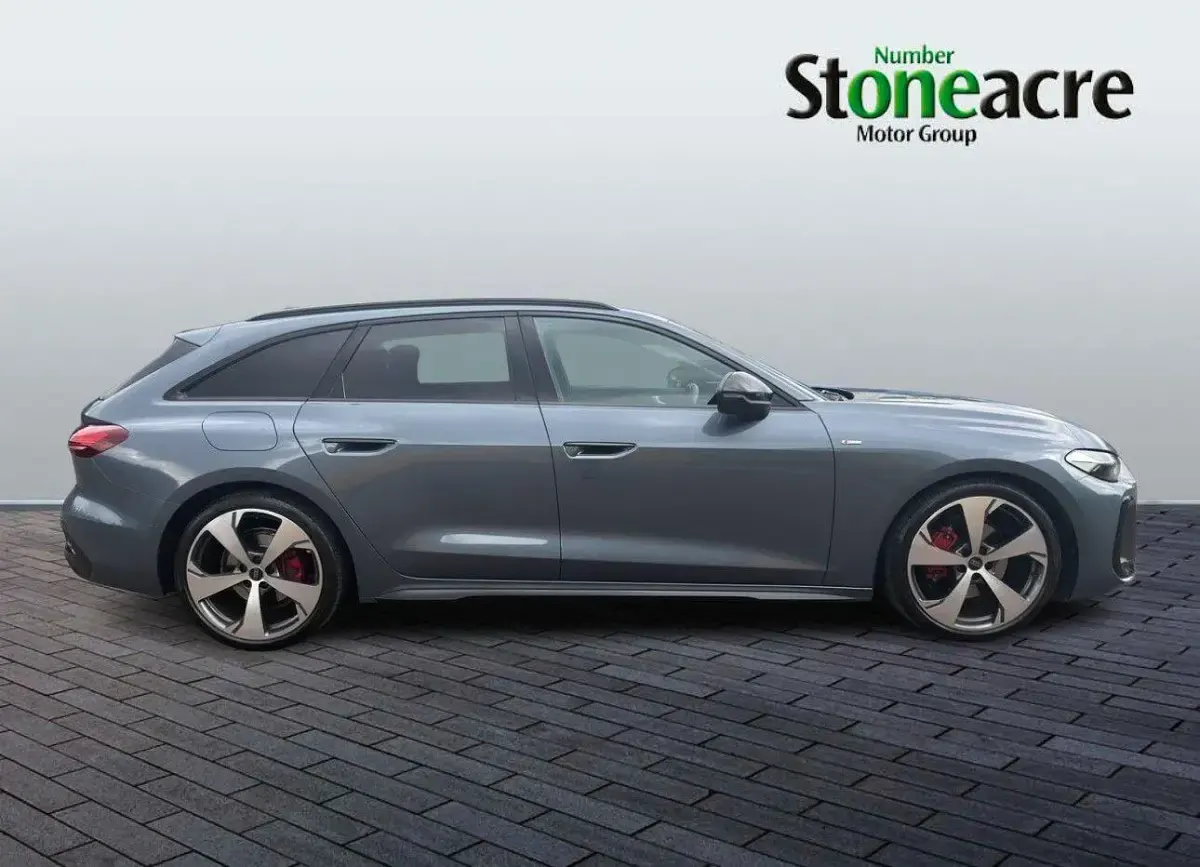Used Audi A5 Advanced 204 HP (150 kW) 2025 Blue Estate
