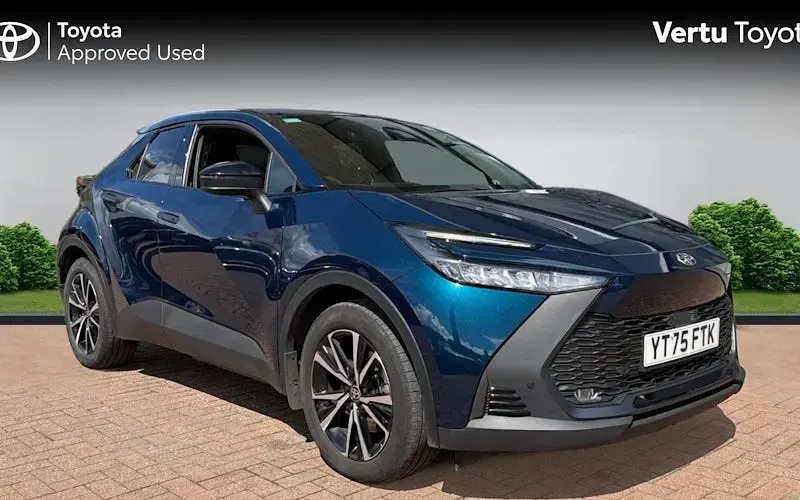Used Toyota C-HR Design 223 HP (164 kW) 2025 SUV