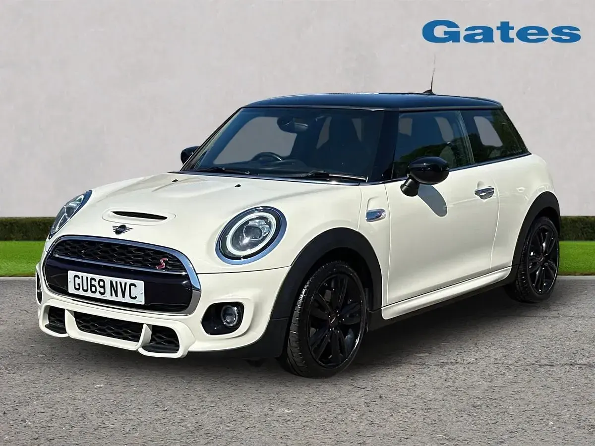 Begagnad Mini Cooper S Hatch 2019 Vit Halvkombi