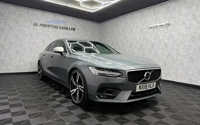 Used Volvo S90 R-Design Pro 190 HP (139 kW) 2019 Sedan
