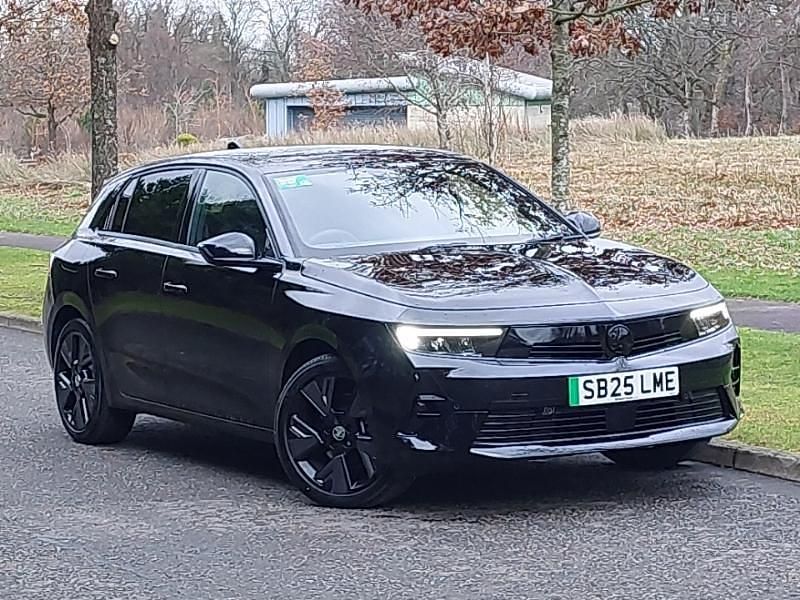 New Vauxhall Astra 114 kW (156 HP) 2025 Black Hatchback