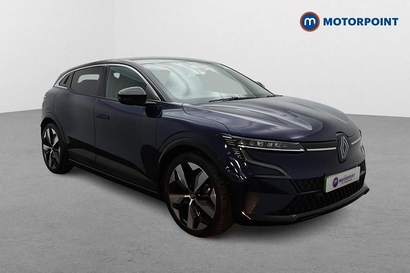 Used Renault Megane E-Tech Komfort 160 kW (218 HP) 2024 Blue/black Hatchback