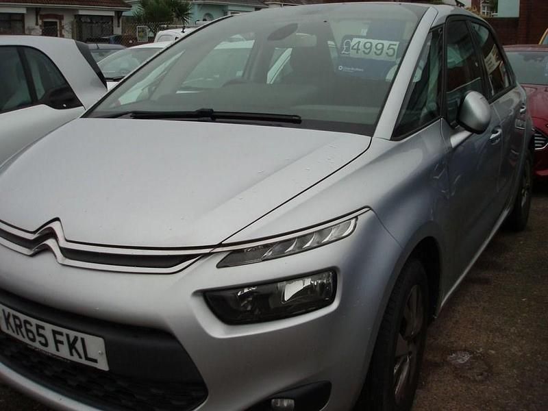 Silver Used 2015 Citroën C4 Picasso VTR Sport MPV | £4,995 (Fair price) - Image 1/2