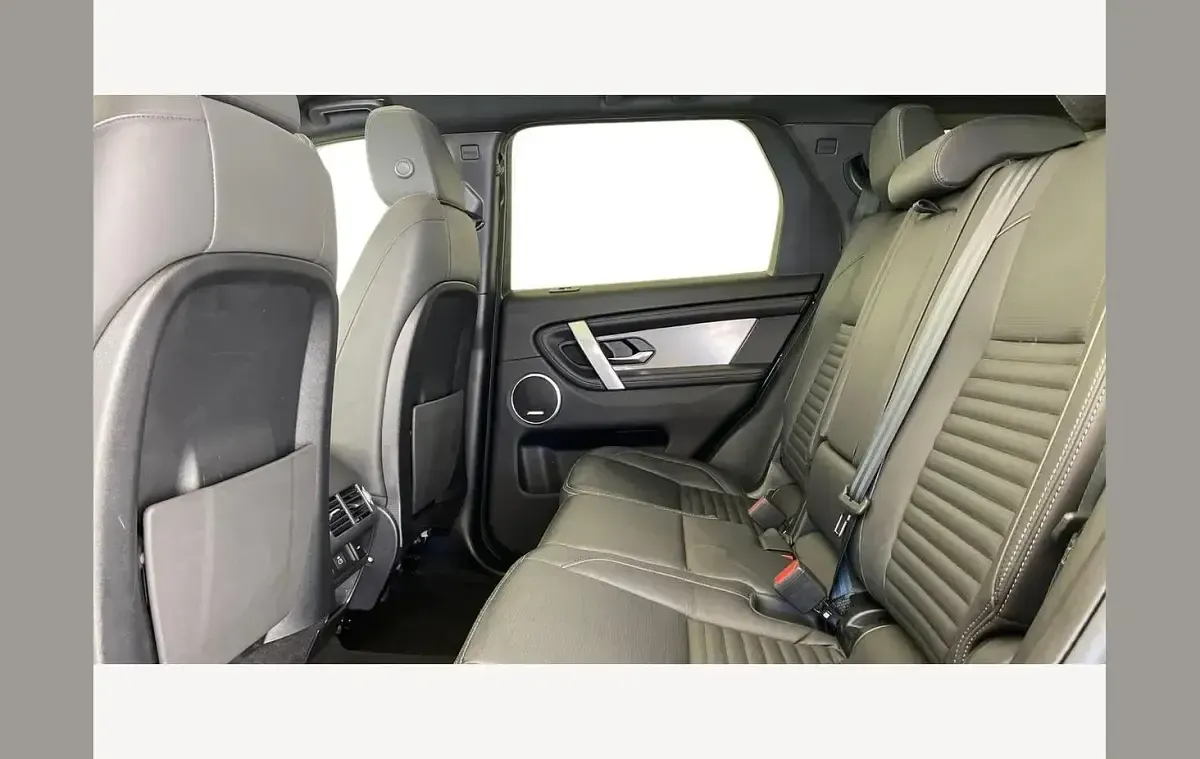 Used Land Rover Discovery Sport HSE Dynamic 204 HP (150 kW) 2024 Santorini black SUV