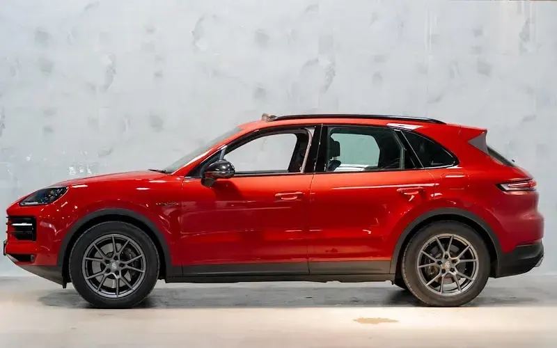 Used Porsche Cayenne 470 HP (345 kW) 2026 SUV