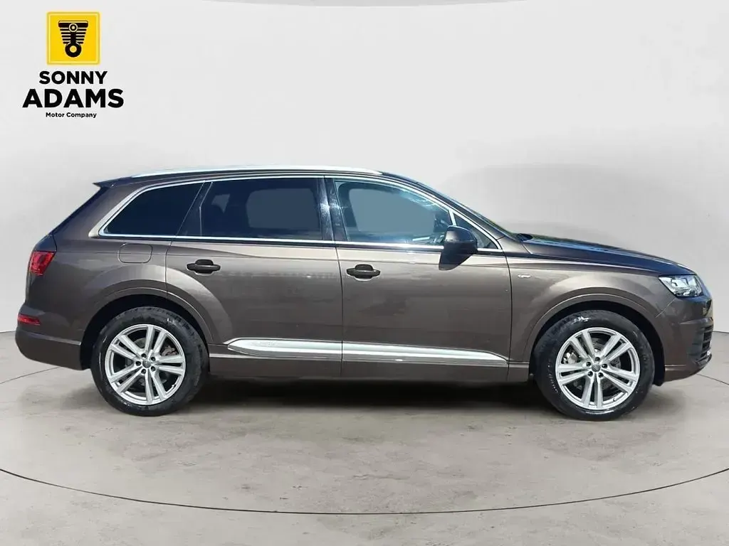 Used Audi Q7 S-Line 218 HP (160 kW) 2017 Brown SUV