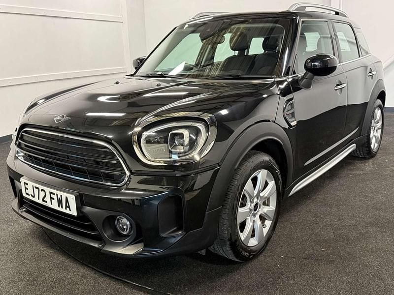 Black Used 2023 Mini Cooper Countryman Classic SUV | £20,950 (Good price) - Image 1/4