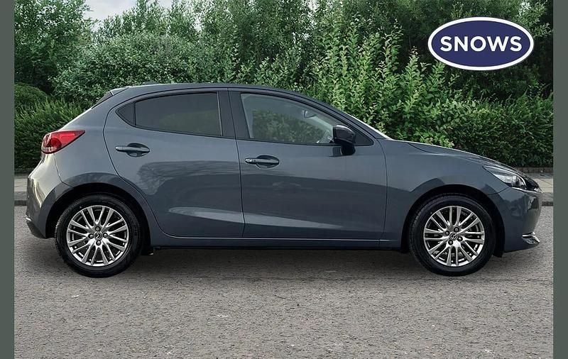 Używany Mazda 2 Inclusive 116 KM (85 kW) 2023 Szary Hatchback