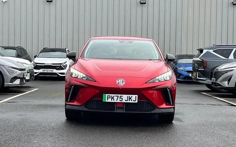 Used MG MG4 EV Trophy 150 kW (204 HP) 2025 Red Hatchback