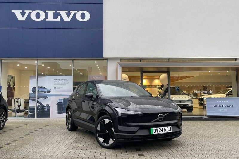 Black Used 2024 Volvo EX30 Performance SUV | £30,890 (Fair price) - Image 1/4