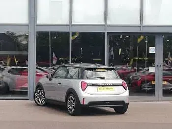 Used Mini Cooper Classic 114 kW (156 HP) 2025 Silver Hatchback