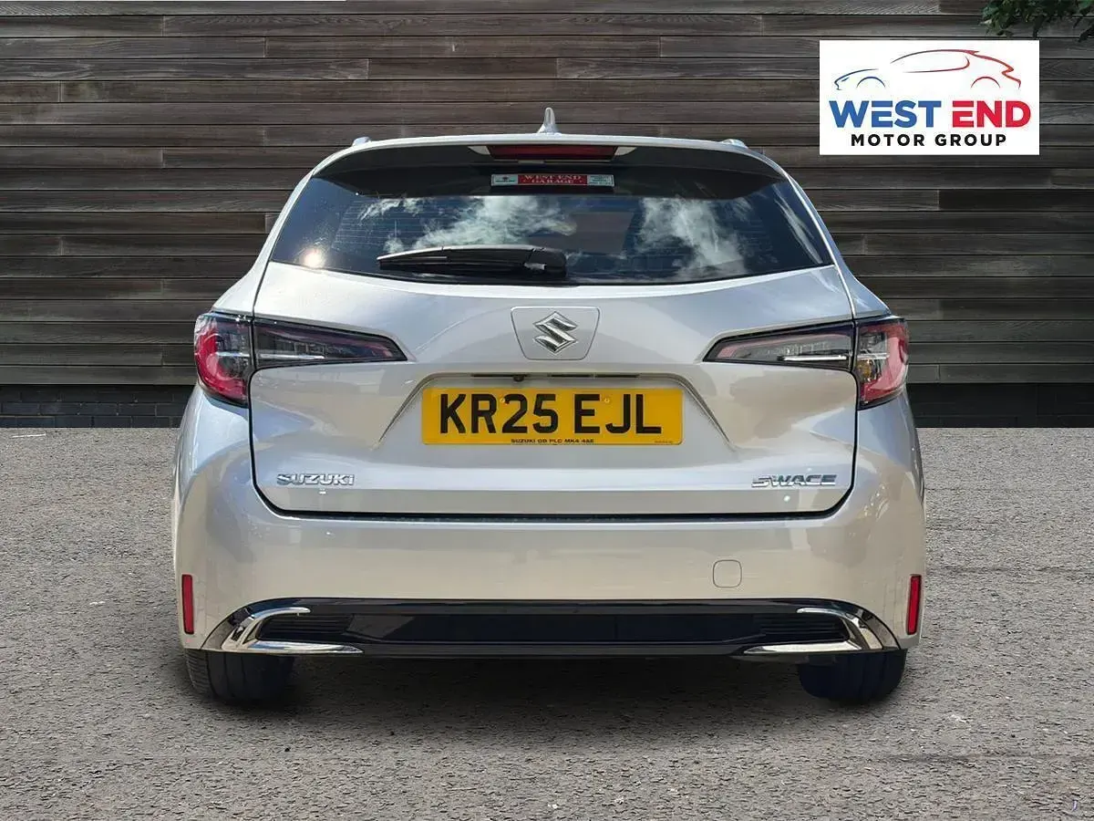 Used Suzuki Swace 140 HP (102 kW) 2025 Silver Estate