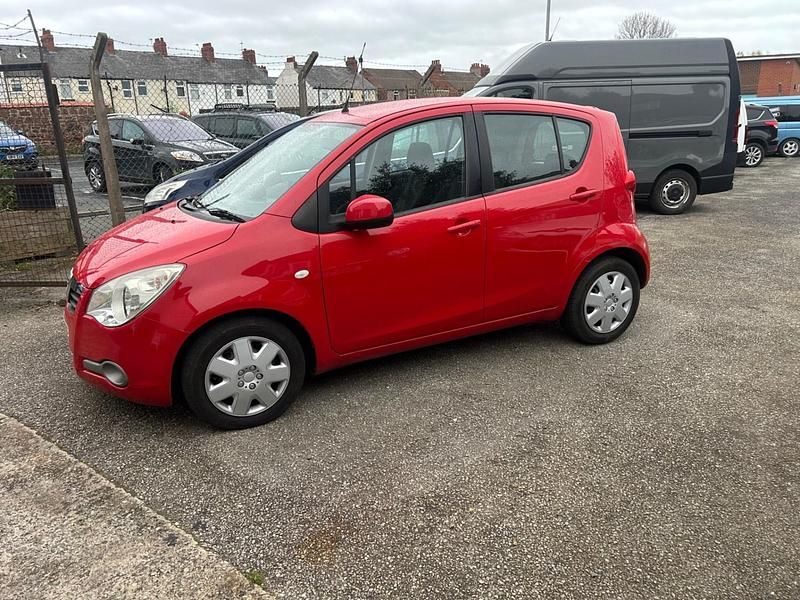 Second-hand Vauxhall Agila S 65 CP (47 kW) 2011 Roșu Monovolum