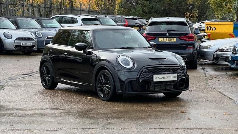 Black Used 2021 Mini Cooper S Hatch Hatchback | £21,600 (Fair price) - Image 1/4