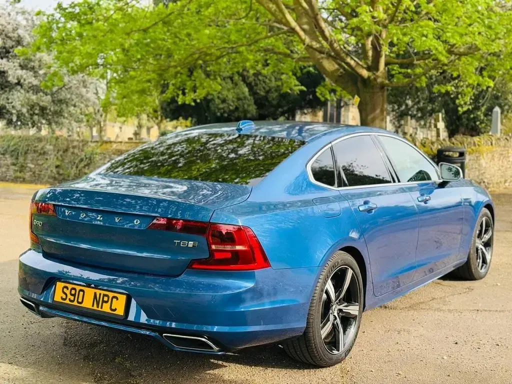 Used Volvo S90 R-Design Pro 390 HP (286 kW) 2019 Blue Sedan