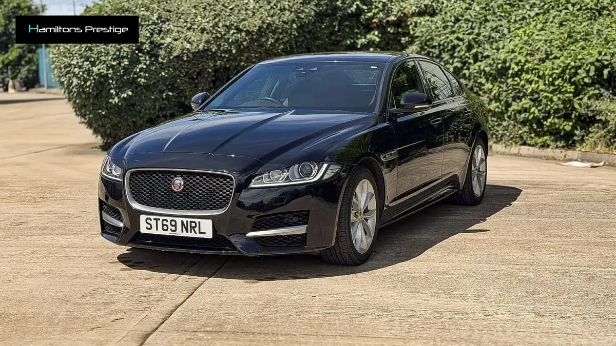 Used Jaguar XF R-Sport 250 HP (183 kW) 2019 Black Sedan
