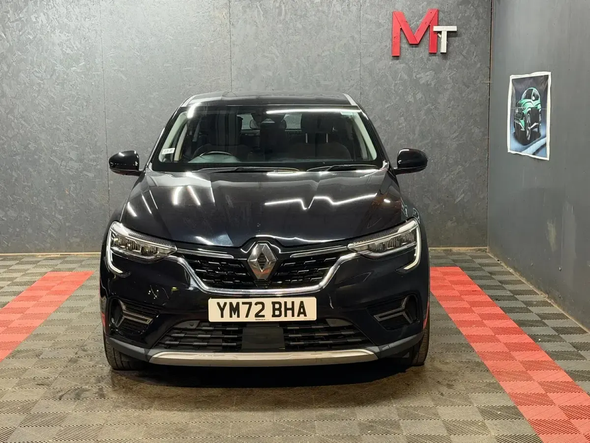 Used Renault Arkana Evolution 2023 Black SUV