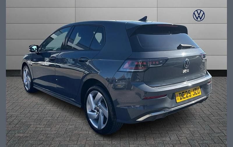 Second-hand VW Golf VIII GTE 272 CP (200 kW) 2025 Gri Hatchback