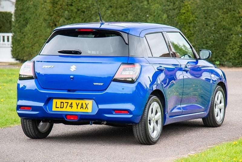 Usado Suzuki Swift 82 HP (60 kW) 2025 Azul Citadino