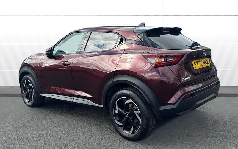 Usado Nissan Juke N-Connecta 114 CV (83 kW) 2023 Rojo SUV