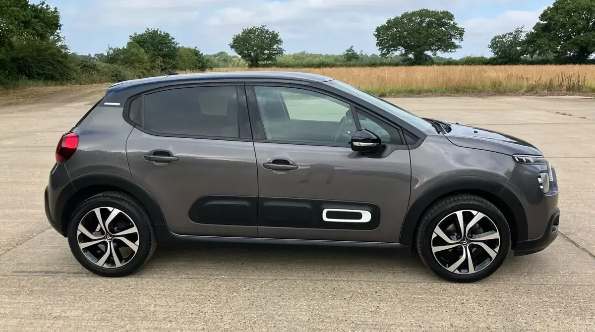 Used Citroën C3 PureTech 83 HP (61 kW) 2022 Grey Hatchback
