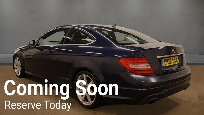 Used Mercedes C180 Sport Edition 156 HP (114 kW) 2011 Blue Coupe