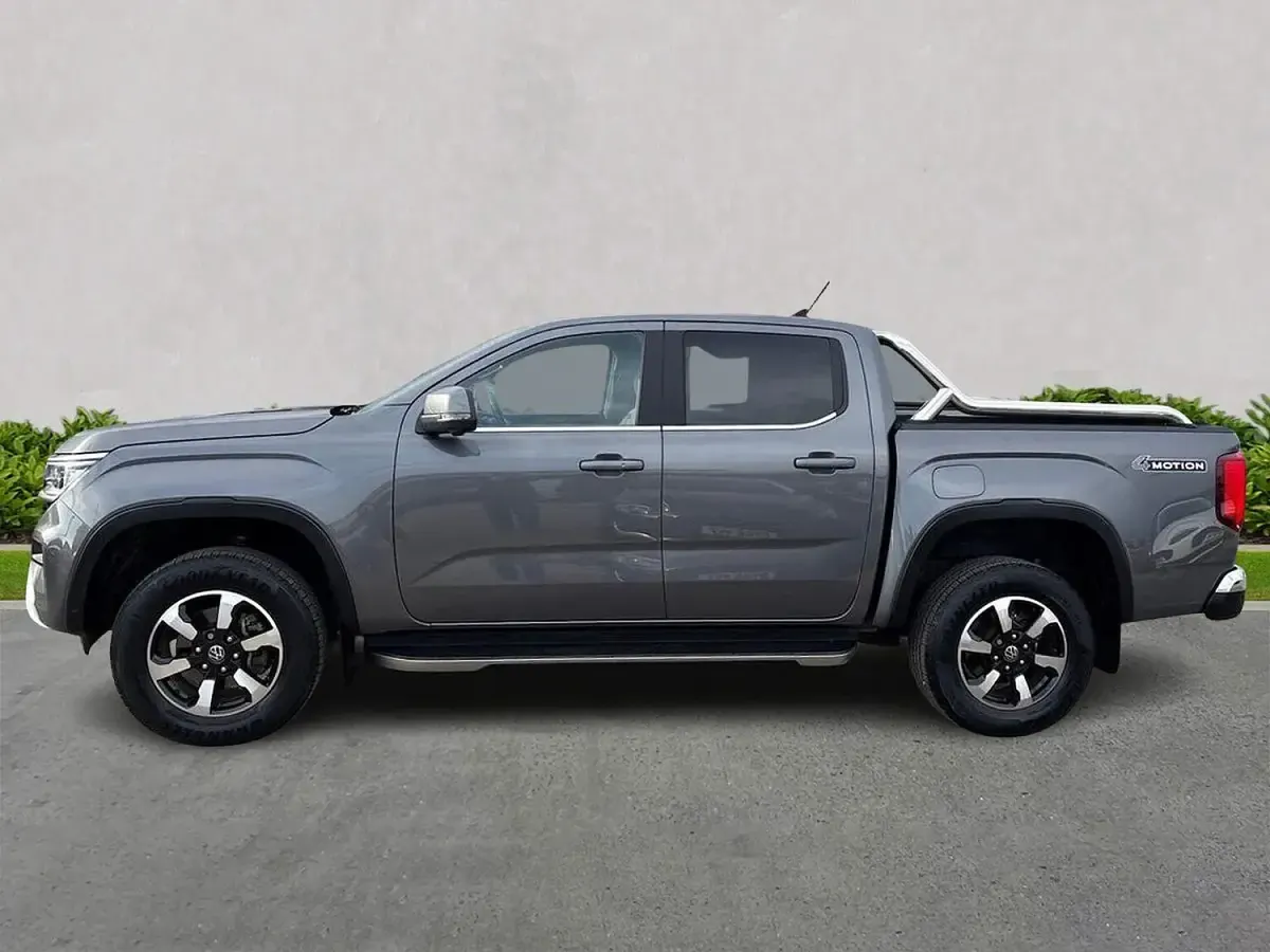 Begagnad VW Amarok Style 205 HK (150 kW) 2023 Grå Pickup