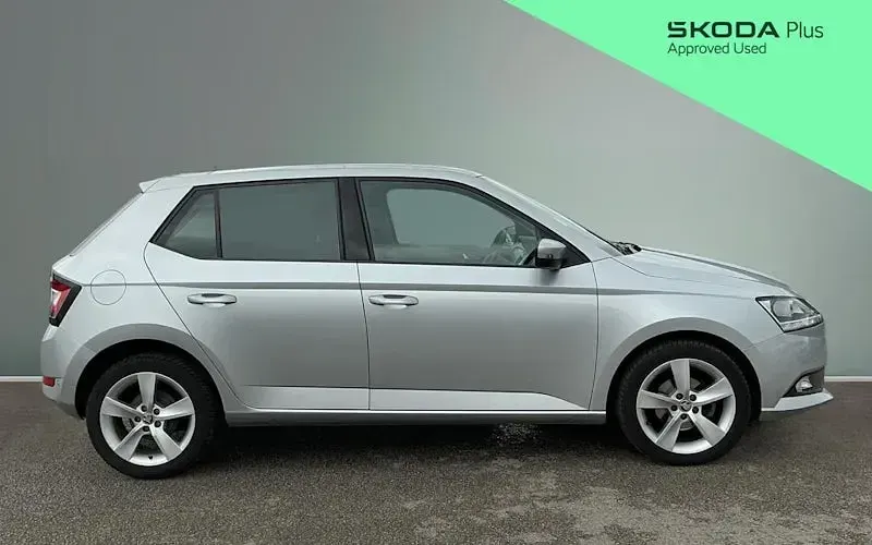 Used Skoda Fabia SE L 75 HP (55 kW) 2019 Silver Hatchback