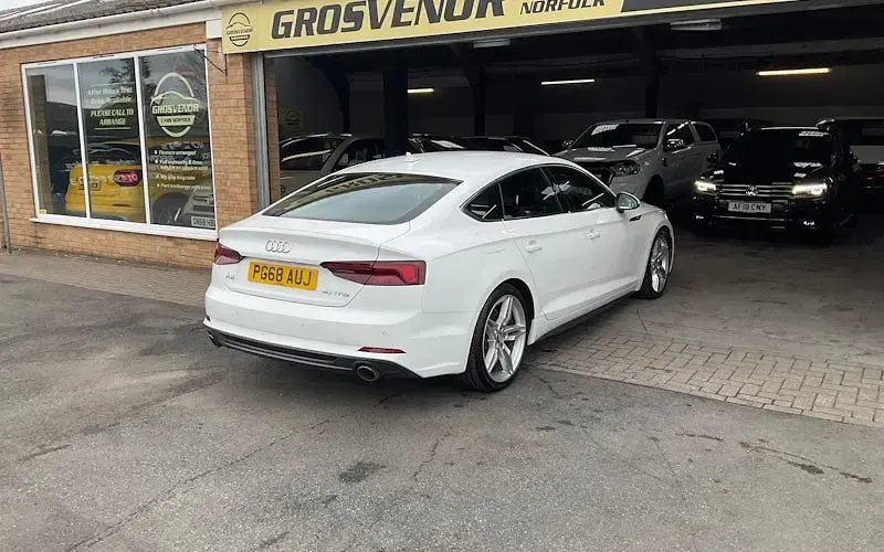 Used Audi A5 Sportback S-Line 190 HP (139 kW) 2019 White Hatchback