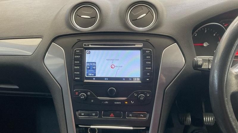 Used Ford Mondeo Business Edition 180 HP (132 kW) 2014 Panther black Hatchback