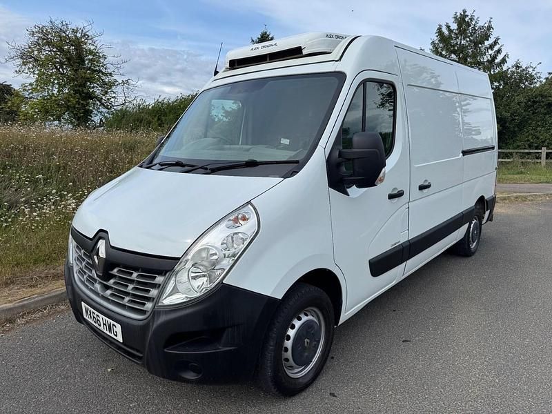 Used Renault Master Business 2016 White Van