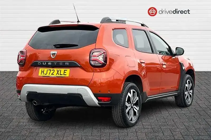 Used Dacia Duster Prestige 130 HP (95 kW) 2022 Orange SUV