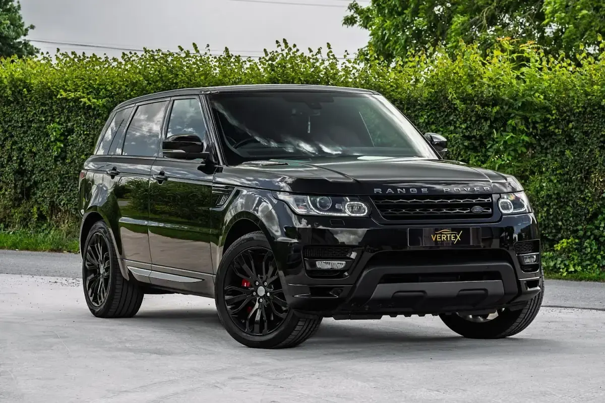 Used Land Rover Range Rover Autobiography Dynamic 339 HP (249 kW) 2016 Black SUV