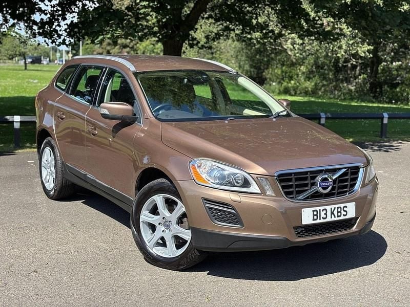 Bronze Used 2011 Volvo XC60 SE Lux SUV | £6,000 (Fair price) - Image 1/4