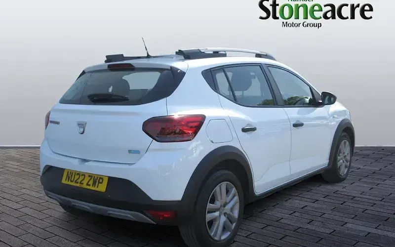 Used Dacia Sandero Essentiel 91 HP (66 kW) 2022 Hatchback