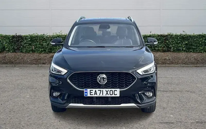 Używany MG ZS Exclusive 111 KM (81 kW) 2024 SUV