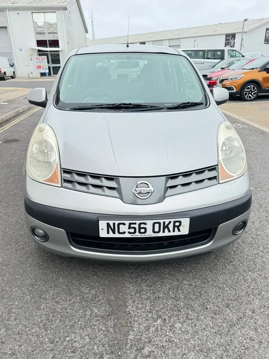 Used Nissan Note SE 110 HP (80 kW) 2006 Silver Hatchback