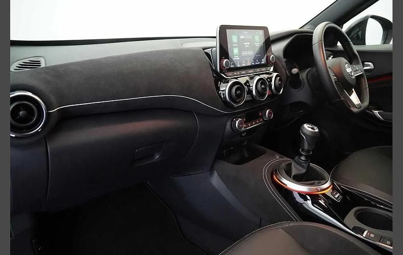 Used Nissan Juke Tekna+ 114 HP (83 kW) 2020 Red SUV