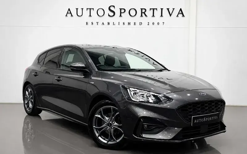Used Ford Focus ST-Line 125 HP (91 kW) 2020 Hatchback