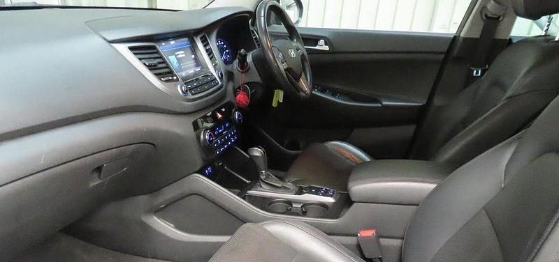 Used Hyundai Tucson Premium 2015 Grey SUV