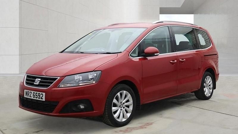 Usado Seat Alhambra SE 150 HP (110 kW) 2017 Vermelho Monovolume