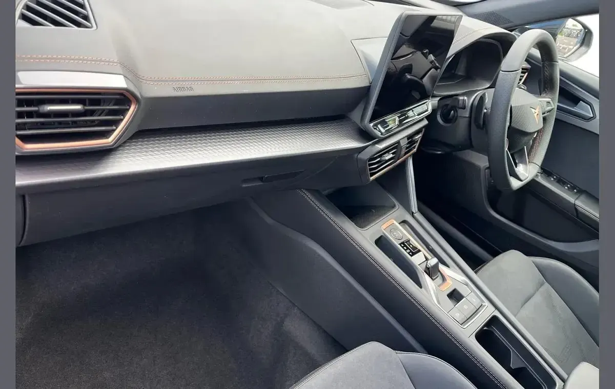 New Cupra Formentor 147 HP (108 kW) 2026 Black SUV
